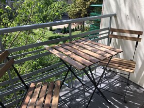 Standard-Apartment, Mehrere Betten, Nichtraucher | Balkon