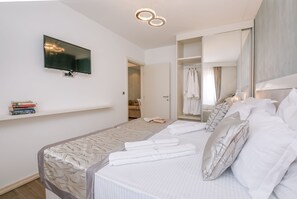 Apartamento, 1 quarto | Cofres nos quartos, quartos à prova de som