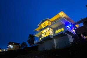 Front of property - evening/night - V Resorts Oak N Teas Villa Kotagiri (Kotagiri)