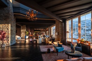 Reception - The Mountains Hotel (Monachil)