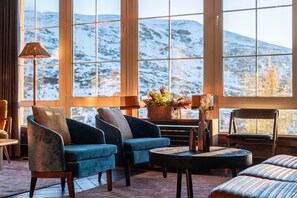 Interior - The Mountains Hotel (Monachil)