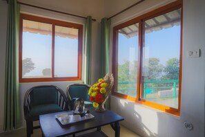 Basic Double Room, 1 Double Bed, Non Smoking