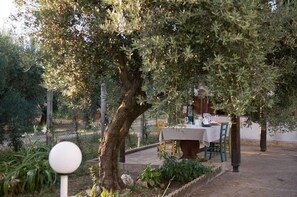 BBQ/picnic Area - Bed and Breakfast Nero Buono (Cori)