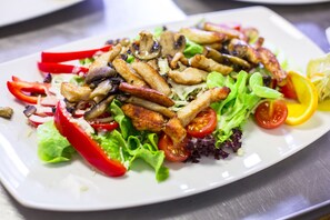 Couples dining - Gasthaus Engemann bei Matt (Lichtenau)