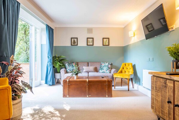 Suite Studio | Bureau, fer et planche à repasser, Wi-Fi gratuit, draps fournis