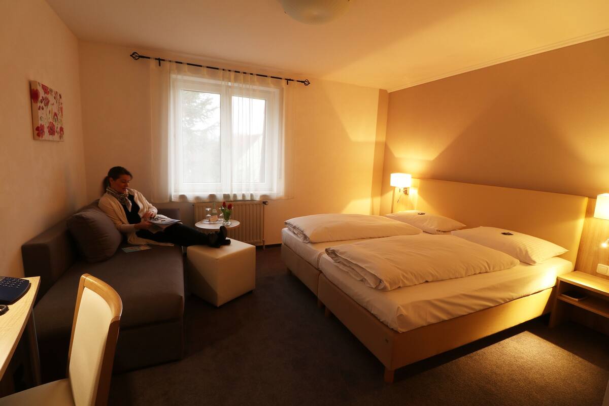 Double Room, Non Smoking | In-room safe, desk, free WiFi
