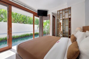 Premium bedding, in-room safe, soundproofing, iron/ironing board