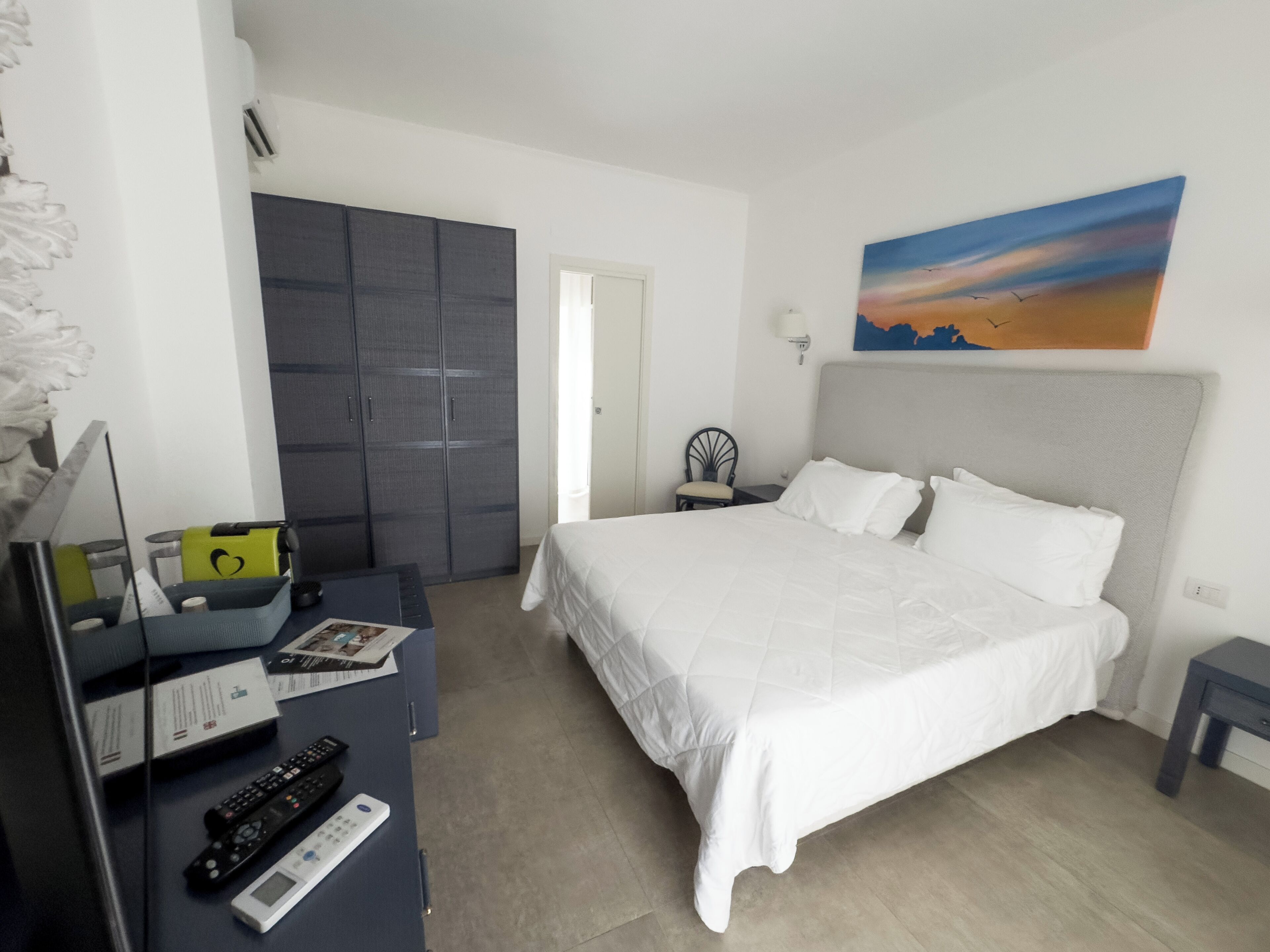 In-room safe, desk, free WiFi, bed sheets