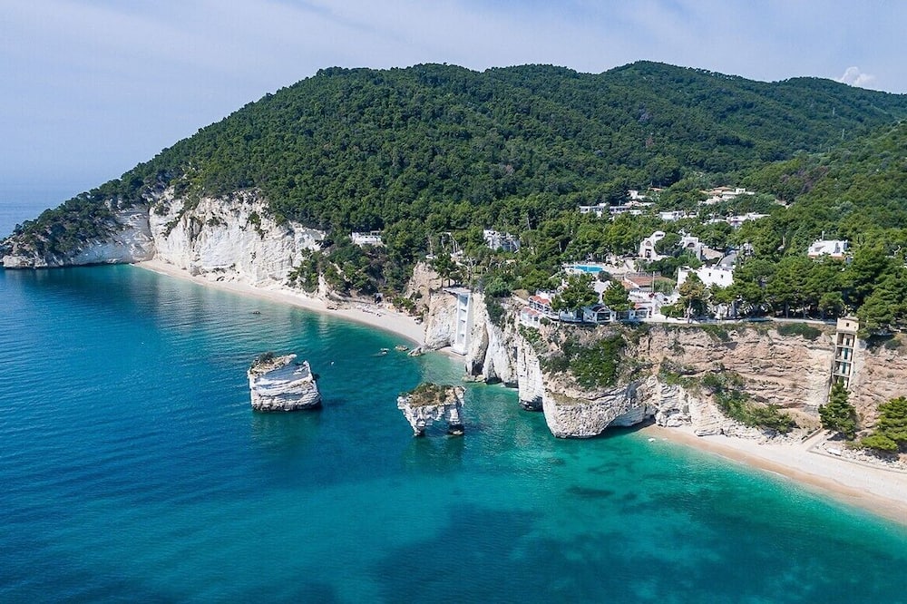 Hotel Baia Dei Faraglioni