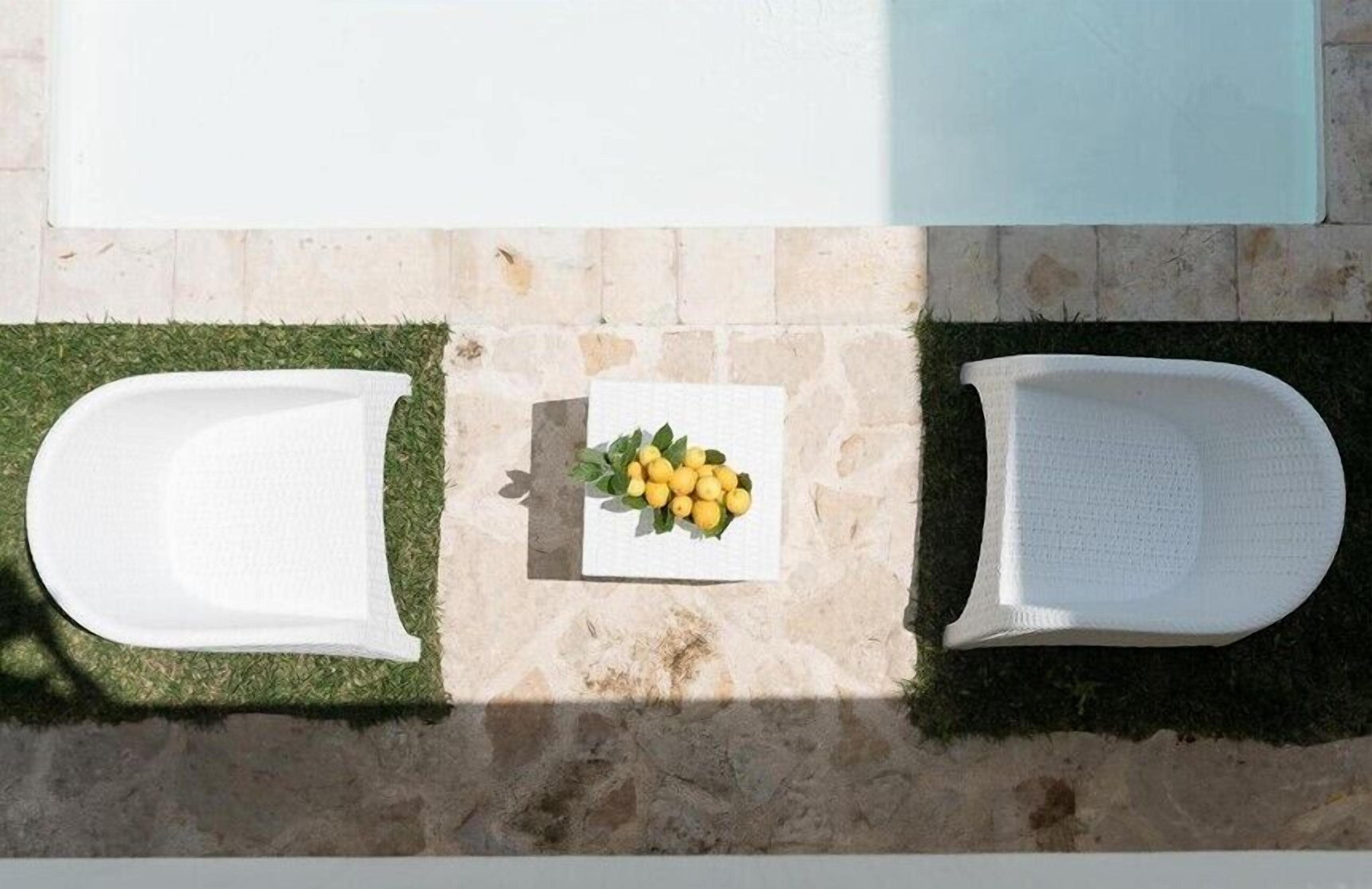 Appartement, piscine privée | Vue de la chambre