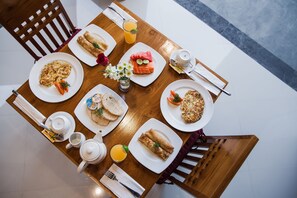 Breakfast meal - Uma Galih Ubud Villa (Ubud)