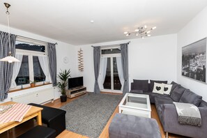 Apartment, Mehrere Betten (1. Etage) | Individuell dekoriert, individuell eingerichtet, kostenloses WLAN