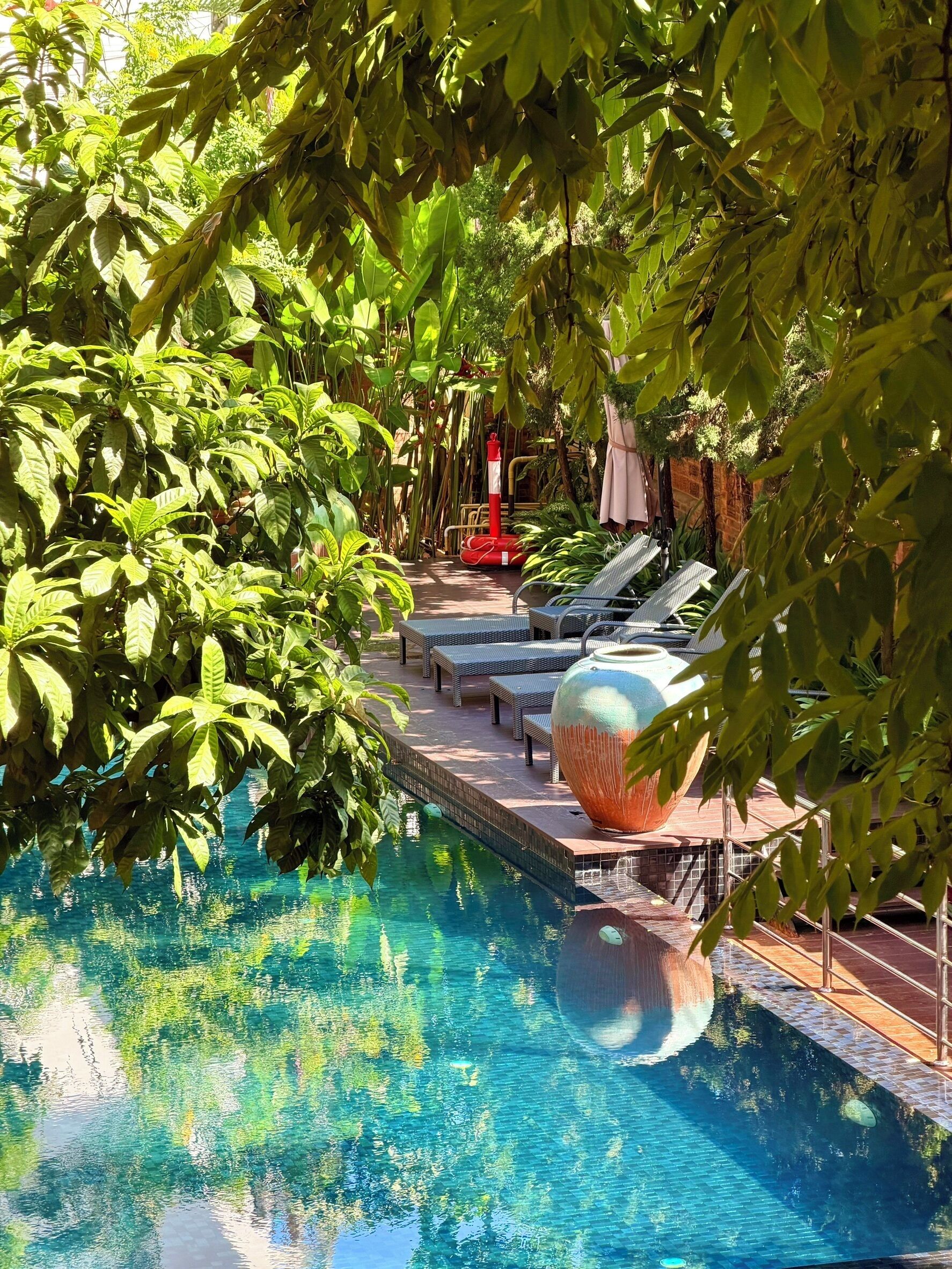 Foto - Phor Liang Meun Terracotta Arts