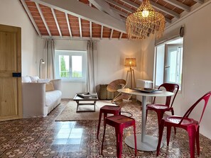 Suite, salle de bains attenante, vue mer (Suite Grand-Duc) | Bar lounge