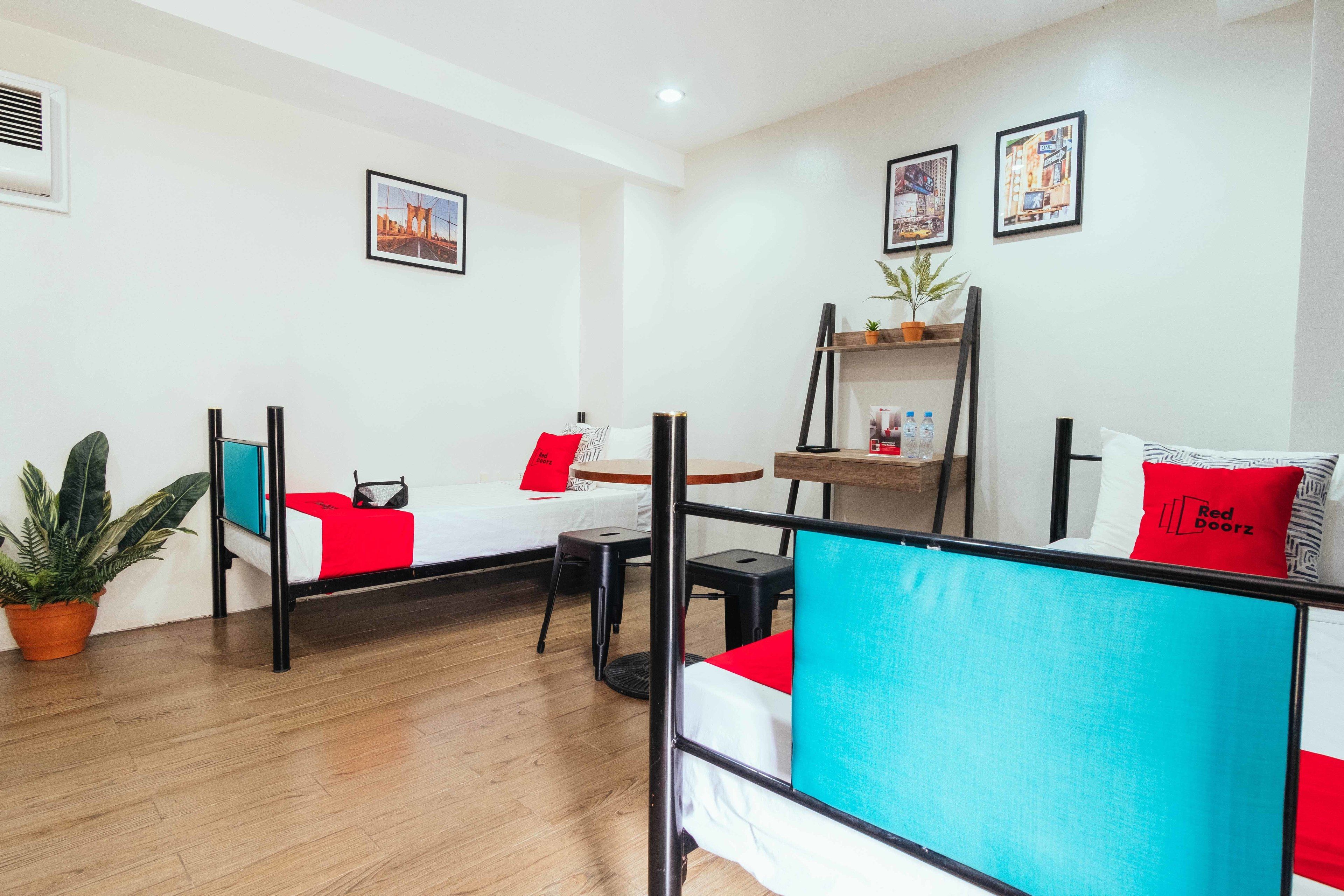 twin room | free wifi, bed sheets