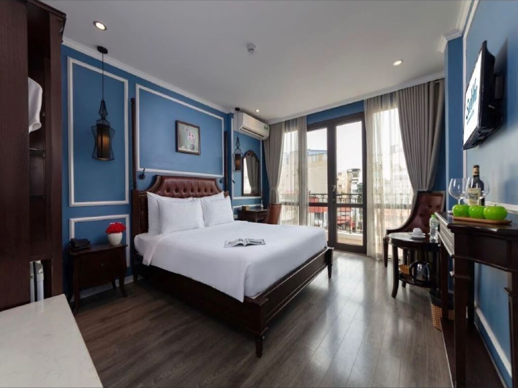 미니바, 객실 내 금고, 책상, 암막 커튼