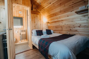 Soundproofing, free WiFi, bed sheets - North Coast 500 Pods (Achmelvich)