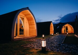 Soundproofing, free WiFi, bed sheets - North Coast 500 Pods (Achmelvich)