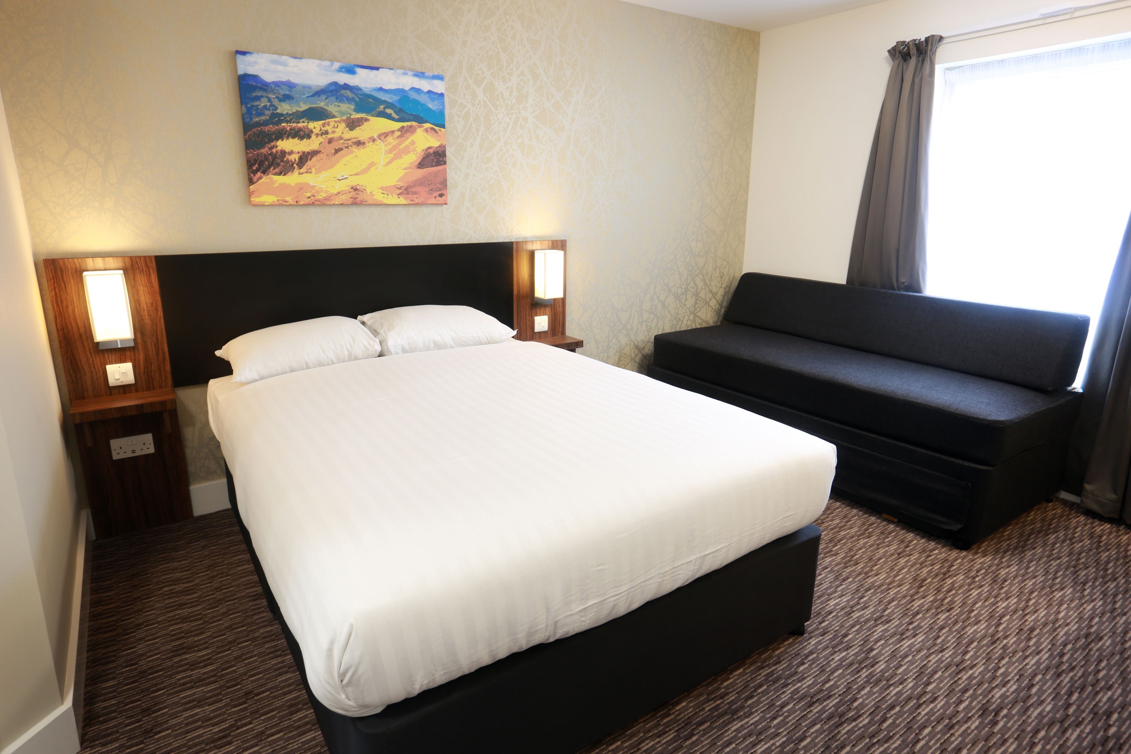 Family Room | Desk, iron/ironing board (on request), free WiFi, bed sheets