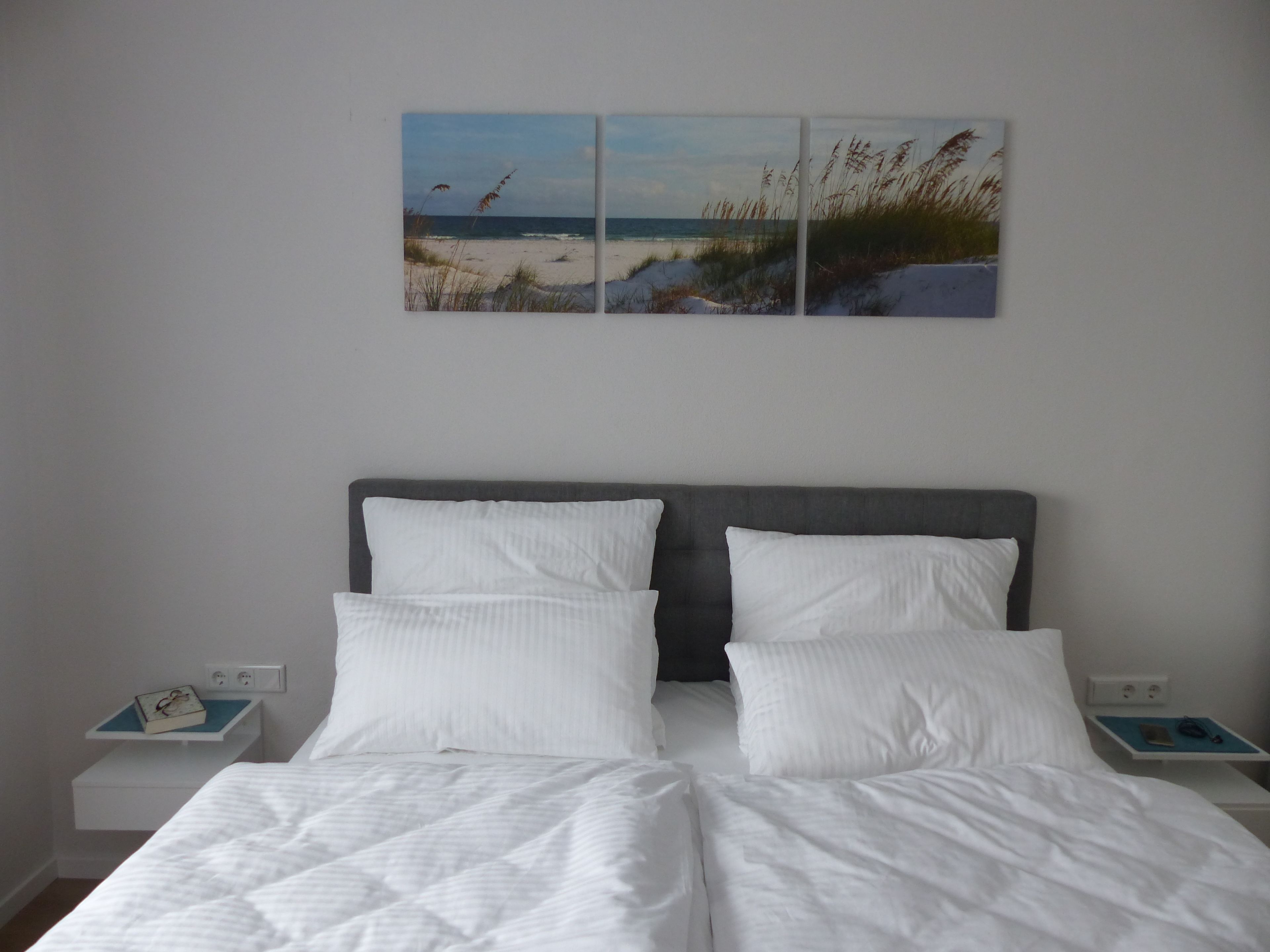 Apartment, 2 Schlafzimmer, Balkon (Tulpe) | Wohnbereich | Smart-TV