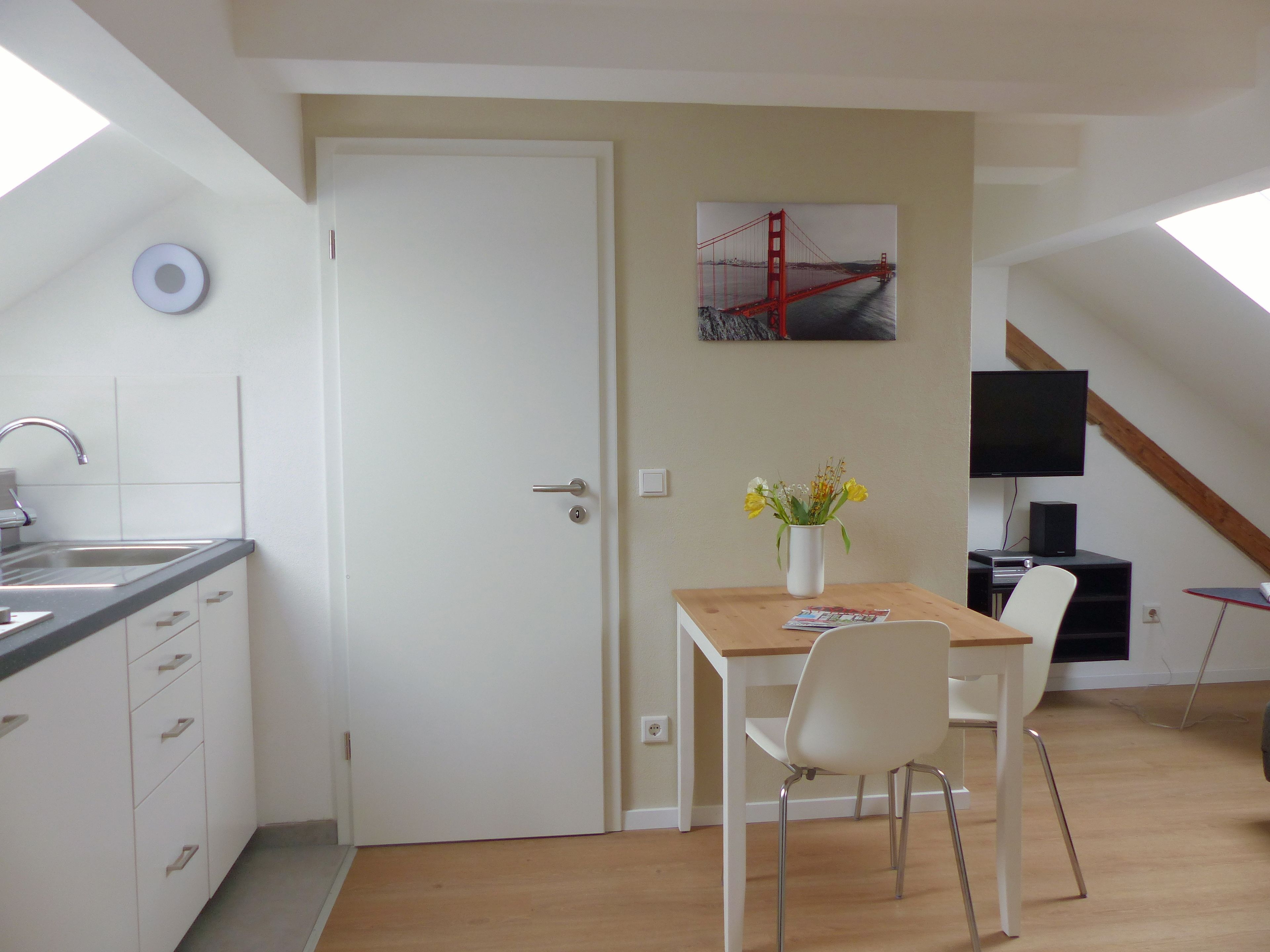 Apartment, 1 Schlafzimmer (Nelke) | Eigene Küche | Kühlschrank, Mikrowelle, Herdplatte, Wasserkocher mit Kaffee-/Teezubehör