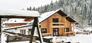 Property grounds - Hotel Shulc (Bukovel)