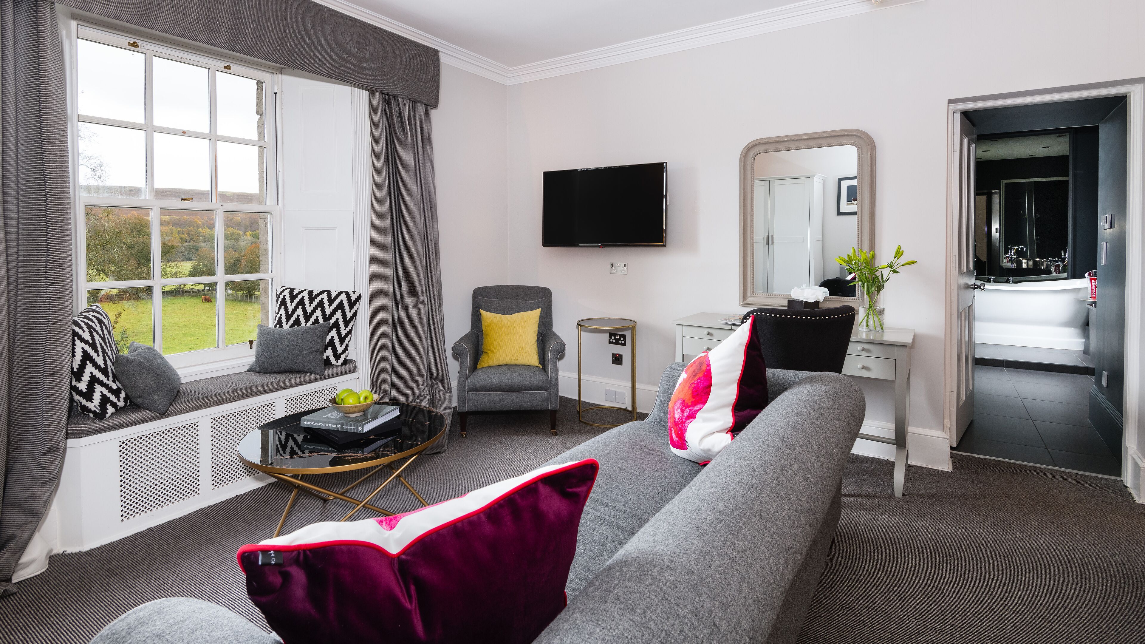 Luxury Suite, 1 Bedroom (Estate Suite)