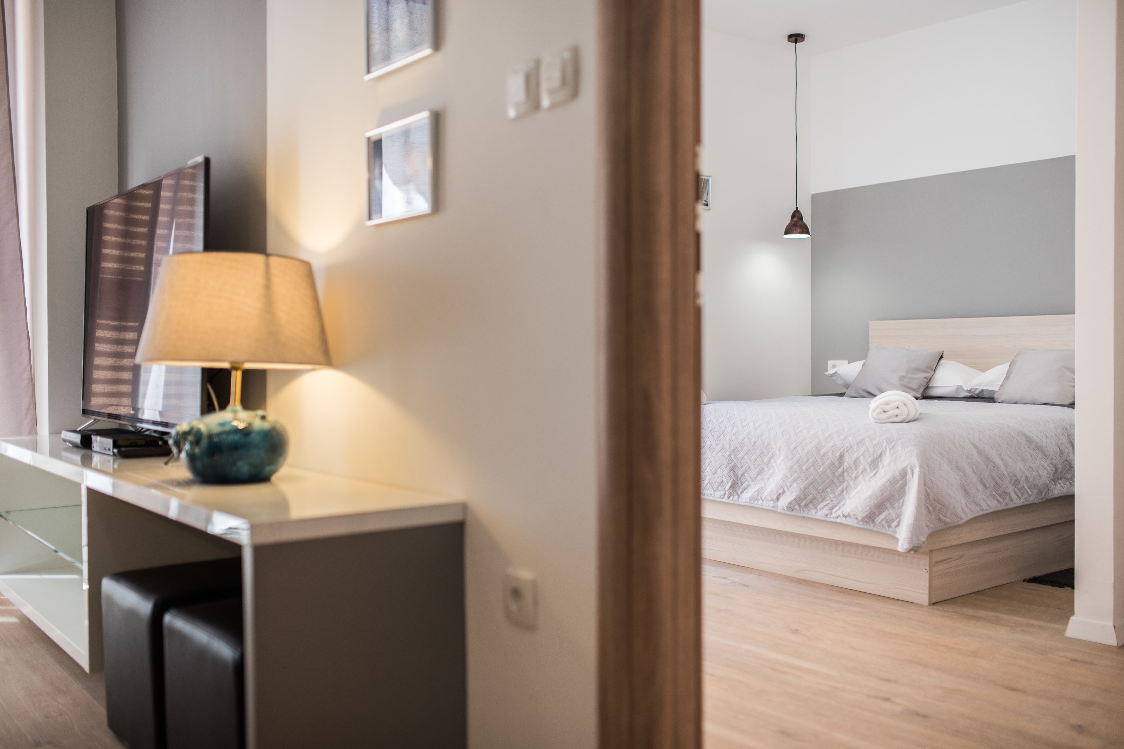 Apartment, 2 Bedrooms | 2 bedrooms, soundproofing, iron/ironing board, free WiFi