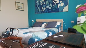 Luxury Double Room, Ensuite (Harald's Room) | 1 bedroom, premium bedding, down comforters, minibar - Glogner House B&B (Taormina)