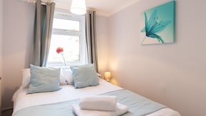 Apartment, Private Bathroom | 2 bedrooms - 2-bedroom Apartment Woodgrange Court (Hoddesdon)