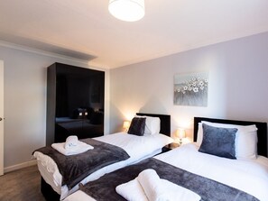 2 bedrooms - 2-bedroom Apartment Woodgrange Court (Hoddesdon)