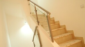 Interior - Louise Guest House (Lagos)