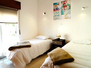 Chambre Double ou avec lits jumeaux, salle de bains commune (Quarto 2)