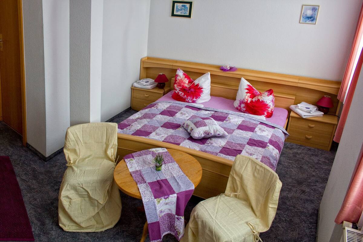 Double Room | Desk, cribs (free), rollaway beds (surcharge), WiFi (free)