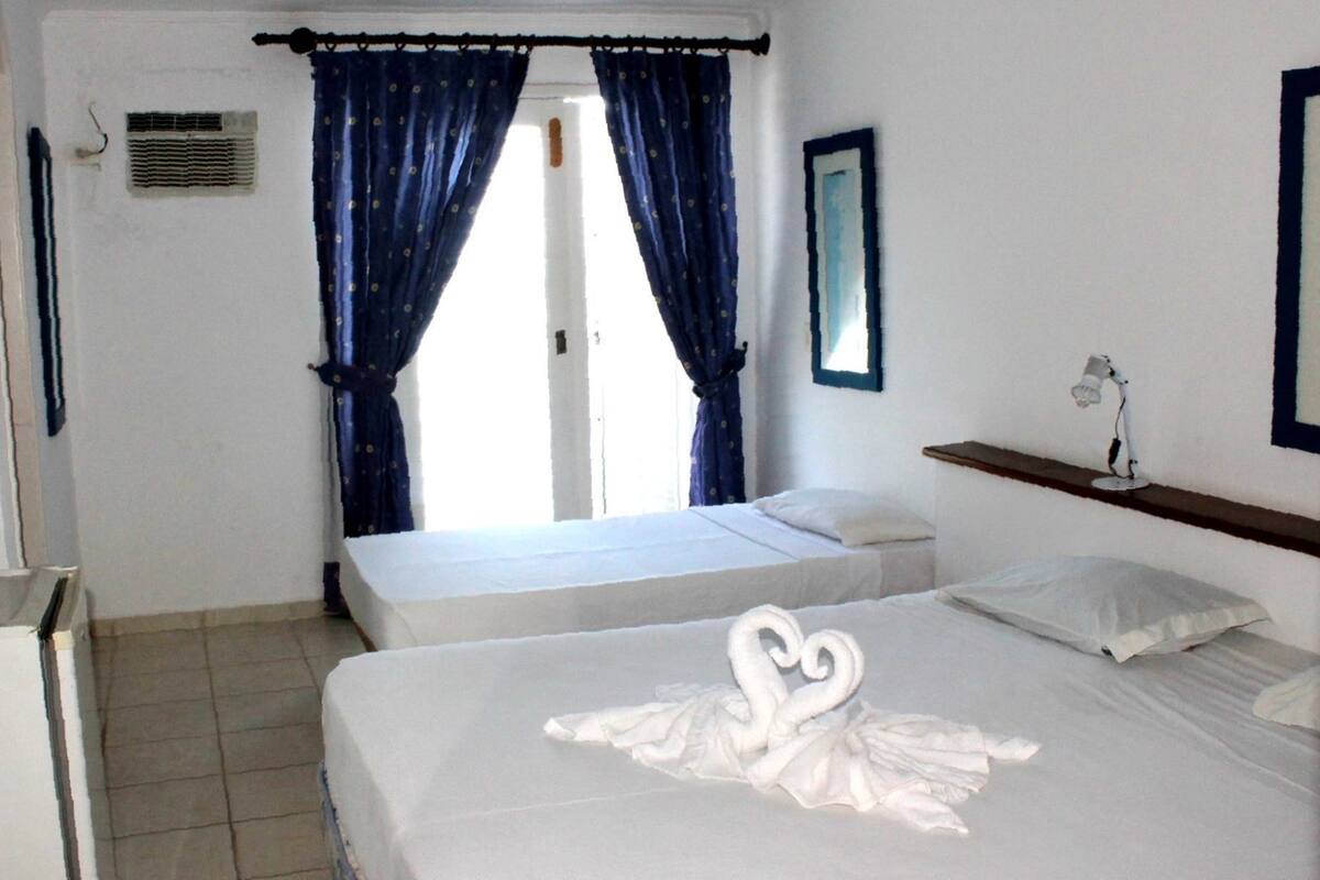 Quarto Triplo Lateral | WiFi (free)