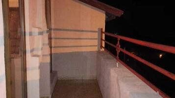 Apartment | Balcony