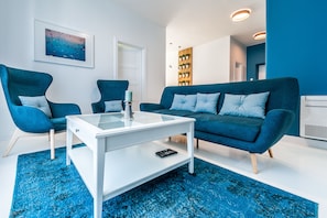 Apartment, Sea View | Living area