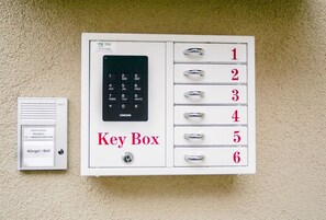 Front of property - Hotel Polonia - Frankfurt-Oder (Frankfurt an der Oder)