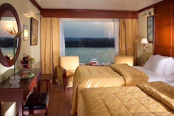 Minibar, in-room safe - HS Kontiki from Luxor or Aswan (Sat-Wed, Wed-Sat) (Luxor)