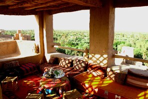 Terrace/patio - Gîte Migusta Chez Madame Hayate (Skoura)