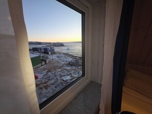 Family House, 2 Bedrooms, Terrace, Ocean View | Desk, laptop workspace, free WiFi, bed sheets - Café de Upernavik (Upernavik)
