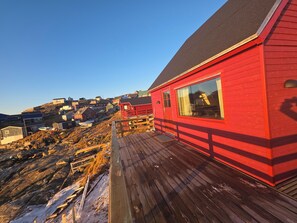 Family House, 2 Bedrooms, Terrace, Ocean View | Terrace/patio - Café de Upernavik (Upernavik)