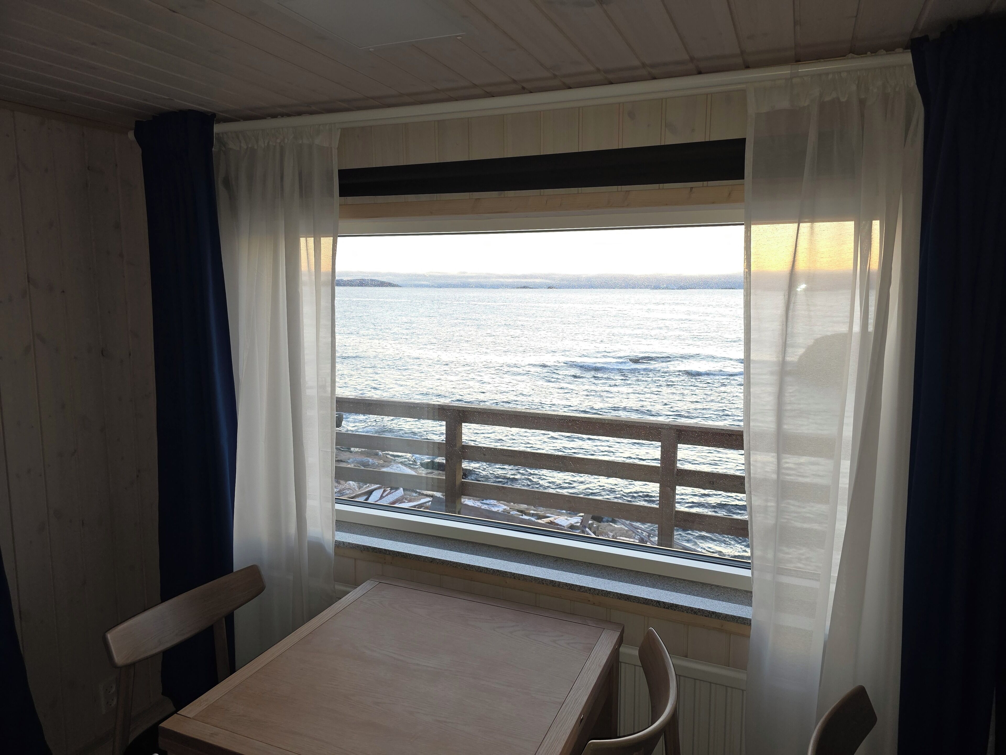 Familienhaus, 2 Schlafzimmer, Terrasse, Meerblick | Wohnbereich | Smart-TV, Netflix