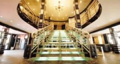 HS Moondance Monday to Friday