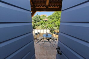 One Bedroom Beach House | Parveke