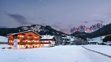 Front of property – evening/night