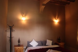 Desk, free WiFi, bed sheets