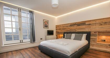 Steine House Central by Brighton Holiday Lets