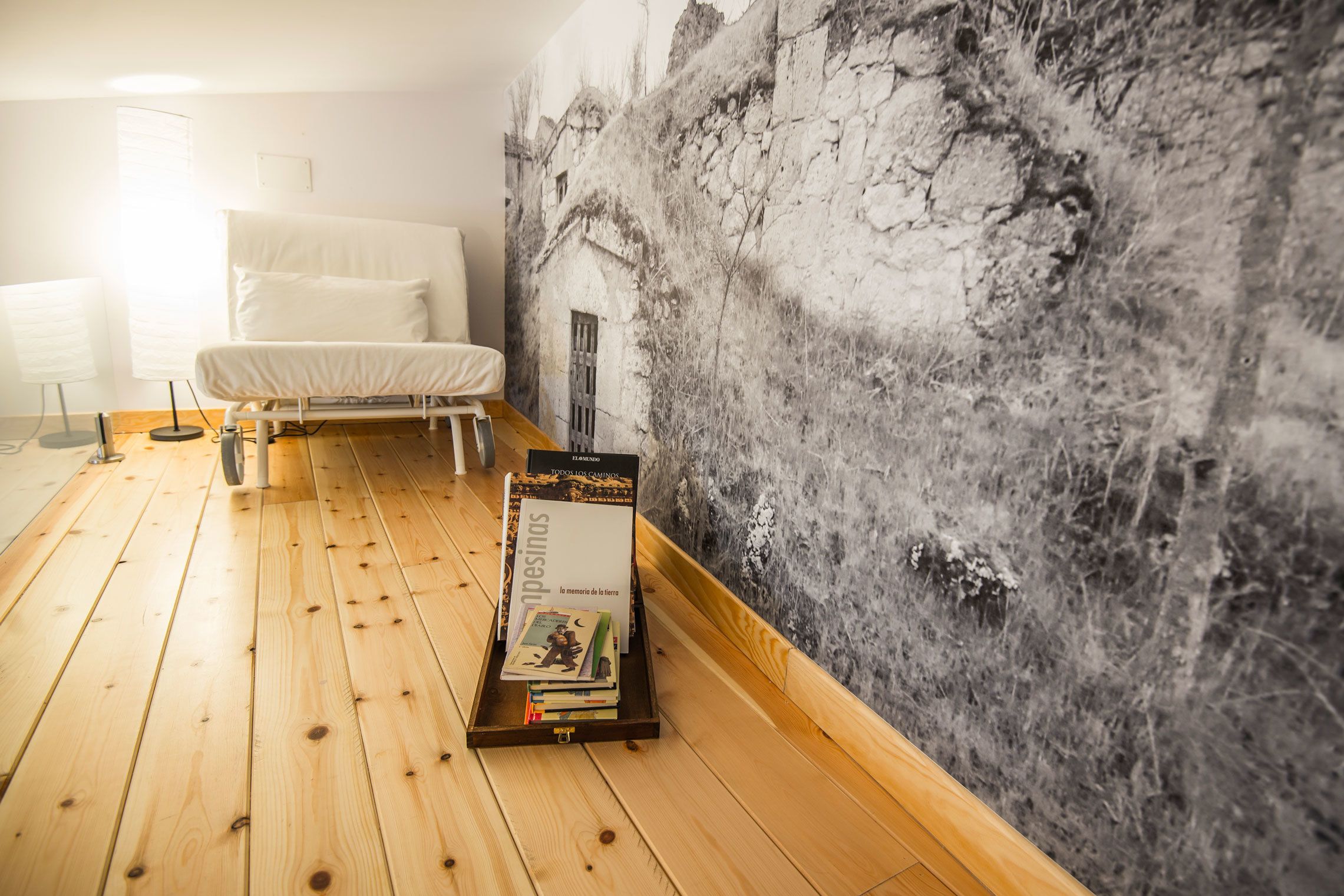 suite angel | living area | 32-inch led tv with digital channels, tv, books