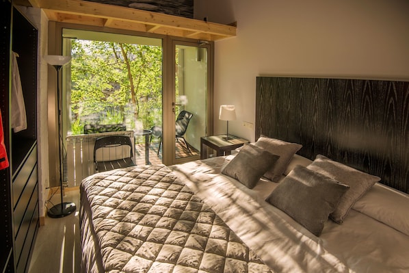 Suite Agueda | Edredones de plumas, cortinas opacas, sistema de insonorización